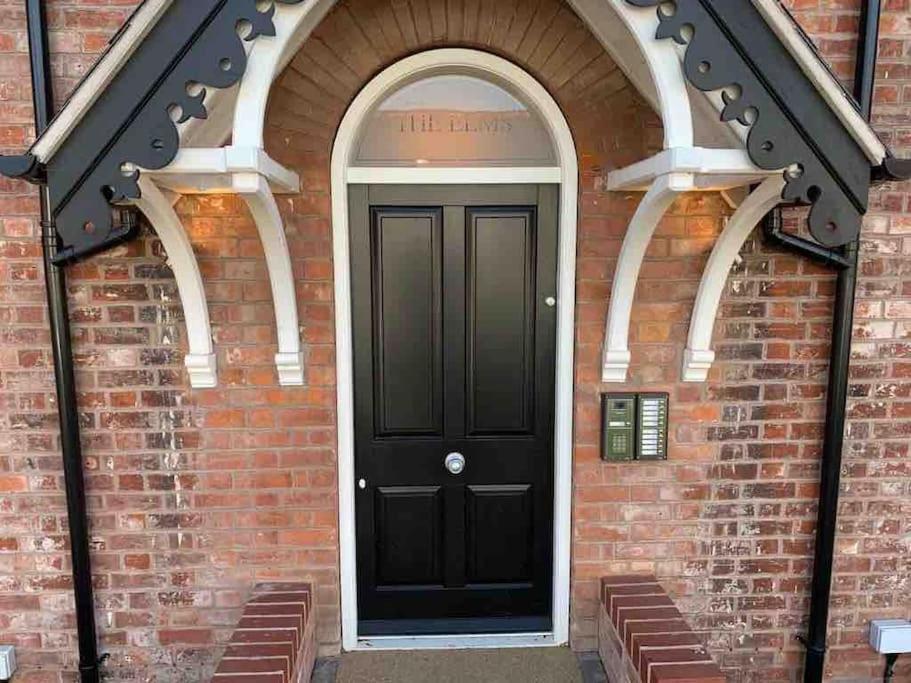 Boutique Luxury Apartment, High St, Henley-In-Arden Dış mekan fotoğraf